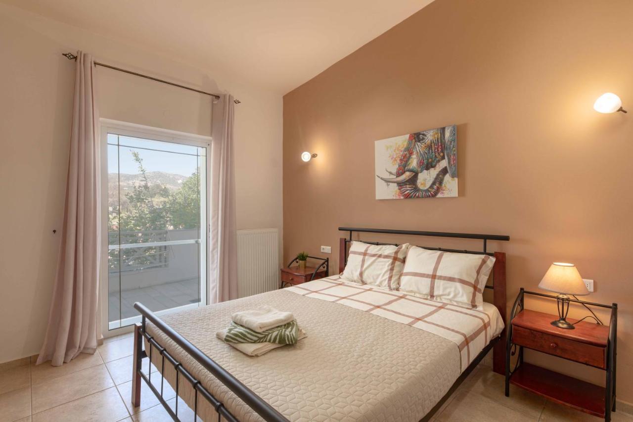 Villa Melenia For Family Holidays By The Beach 阿齐亚·佩拉加 外观 照片