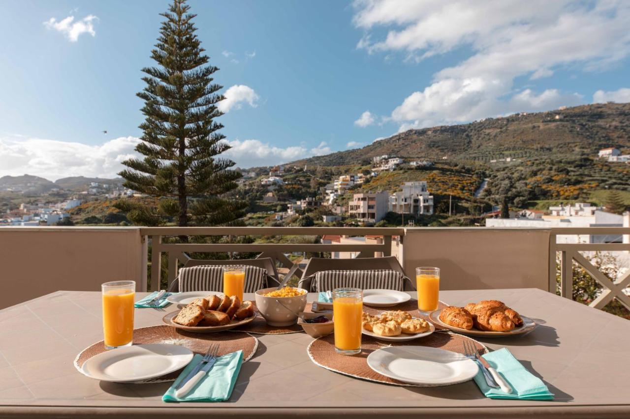Villa Melenia For Family Holidays By The Beach 阿齐亚·佩拉加 外观 照片