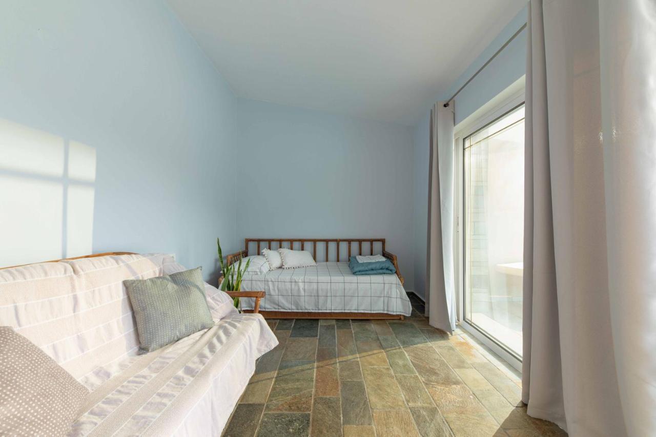 Villa Melenia For Family Holidays By The Beach 阿齐亚·佩拉加 外观 照片