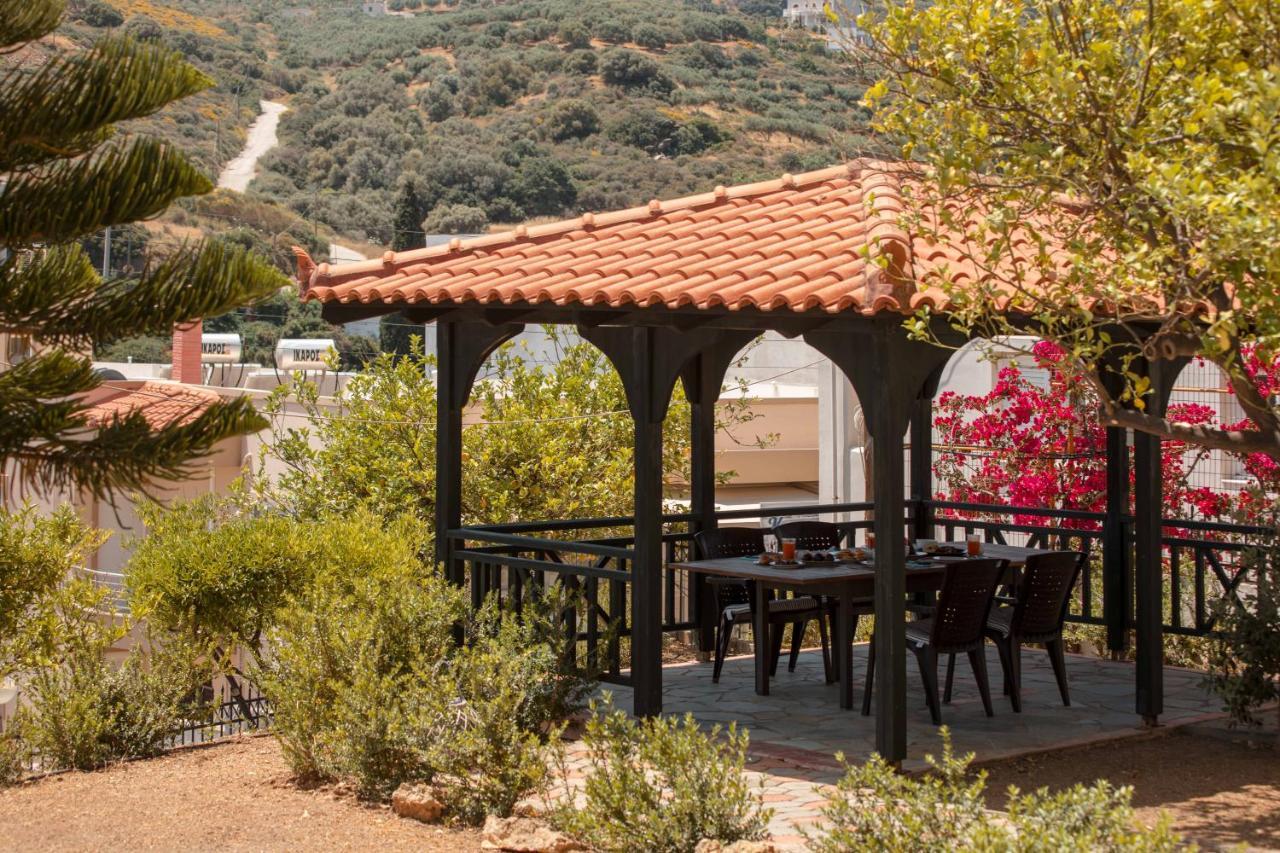 Villa Melenia For Family Holidays By The Beach 阿齐亚·佩拉加 外观 照片