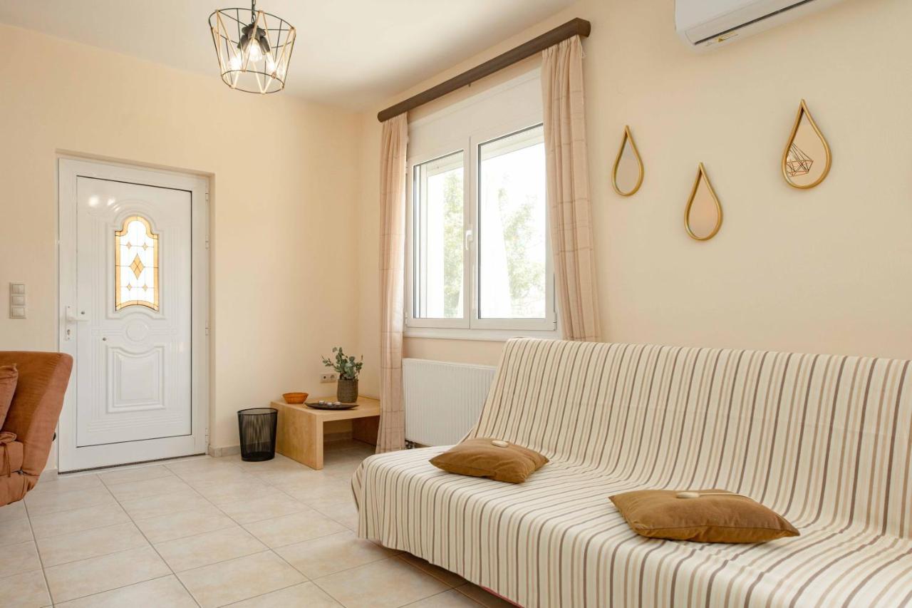 Villa Melenia For Family Holidays By The Beach 阿齐亚·佩拉加 外观 照片
