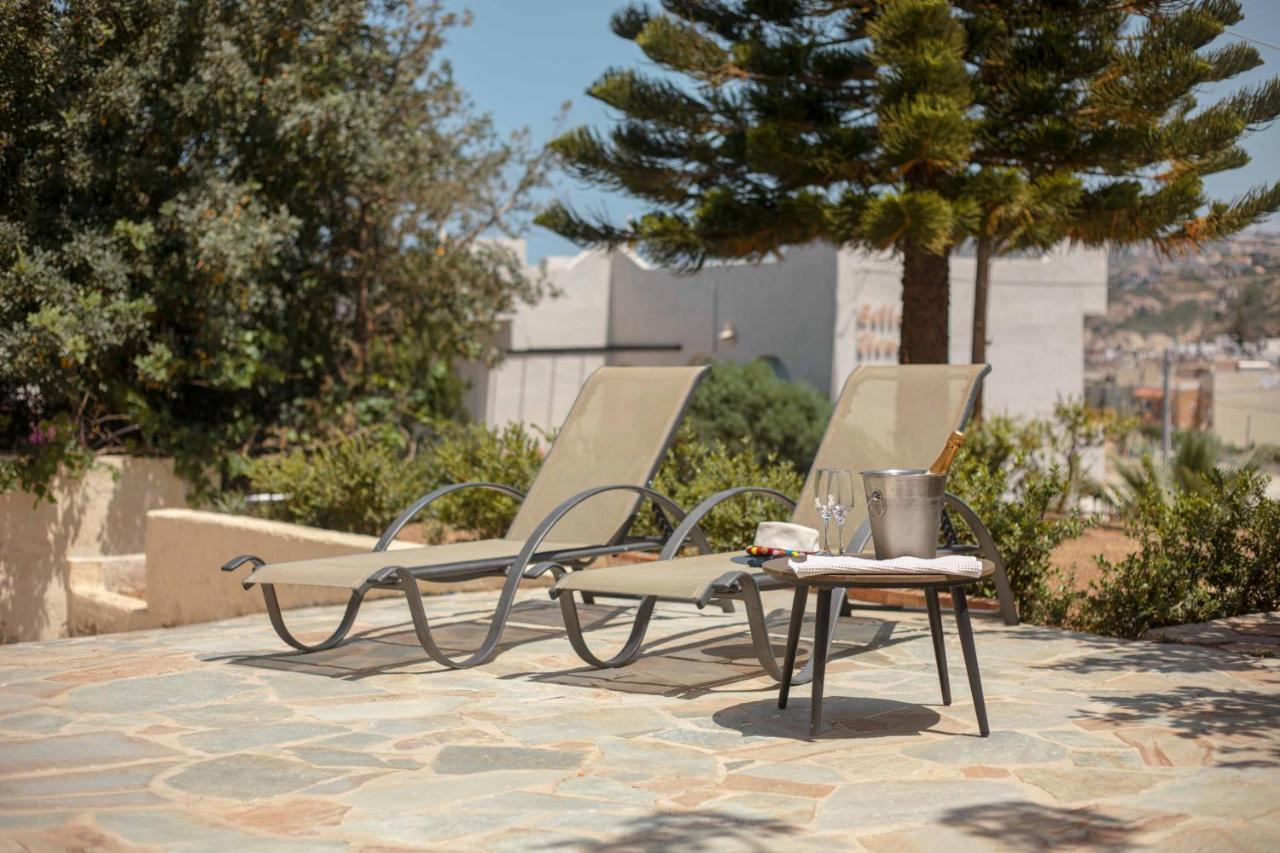 Villa Melenia For Family Holidays By The Beach 阿齐亚·佩拉加 外观 照片